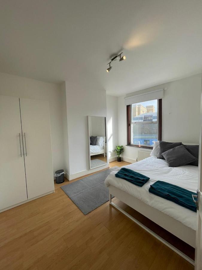 Amazing 3 Bedroom Flat Minutes From Tower Bridge London Kültér fotó